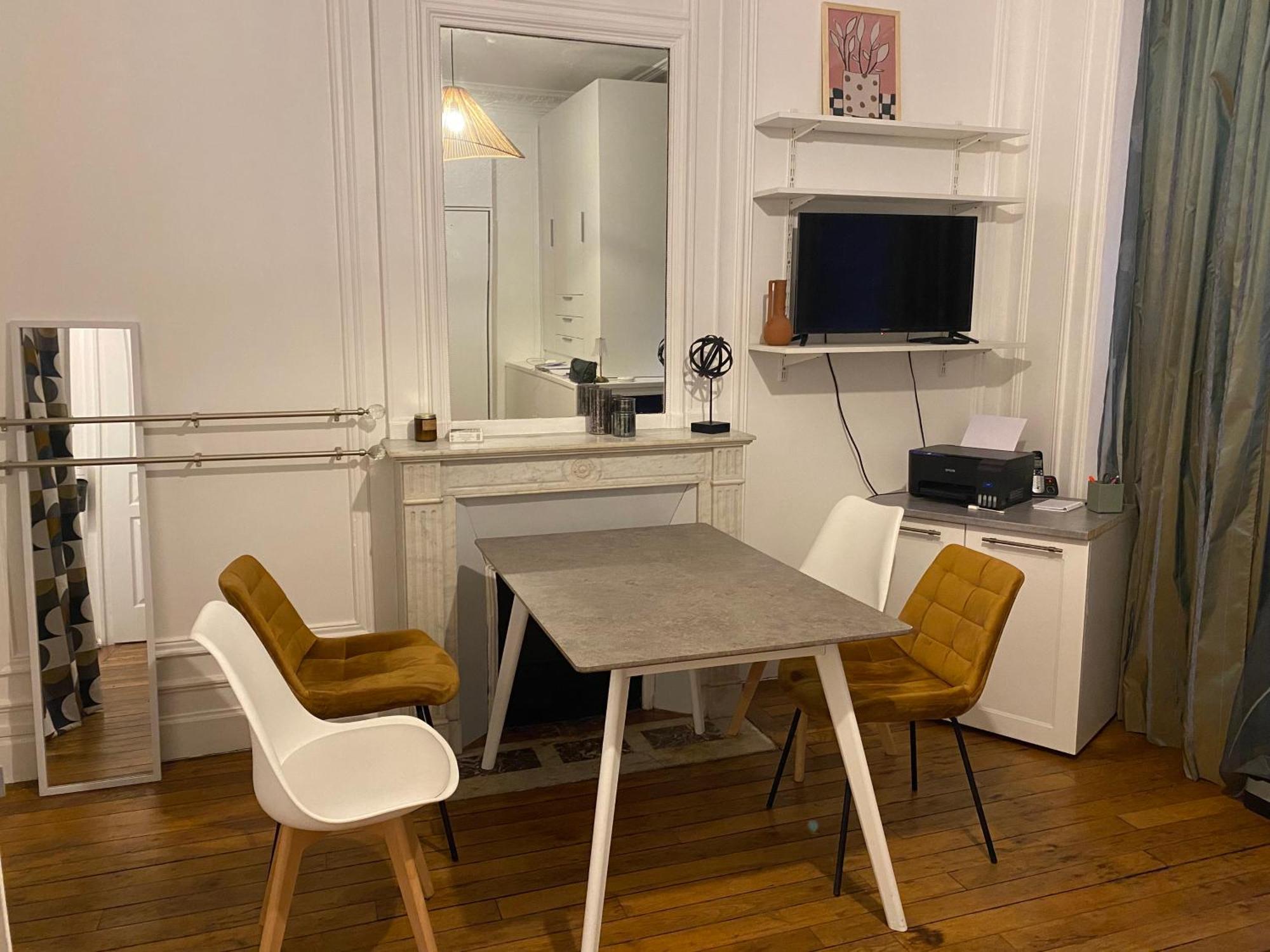 פריז Appartement Passy Tour Eiffel מראה חיצוני תמונה